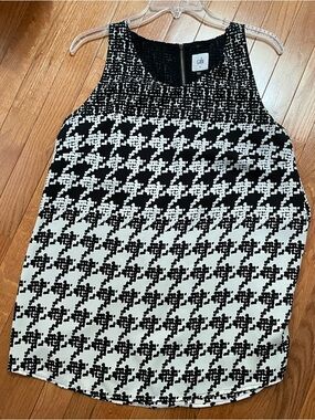 CAbi Black & White Houndstooth Tank Shell